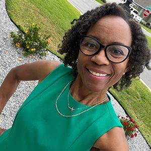 Meet your Posher, Darlene